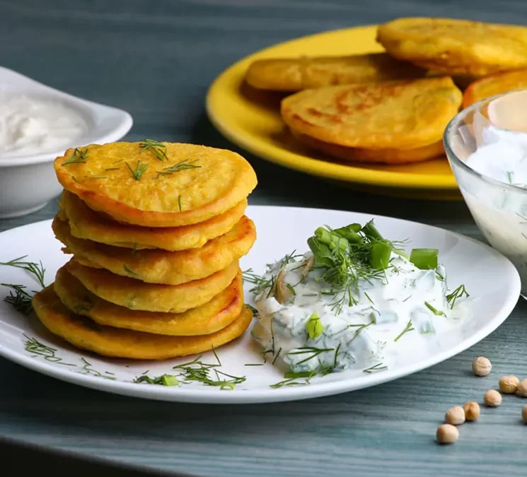 TORTITAS DE HARINA DE GARBANZOS (PANELLE)